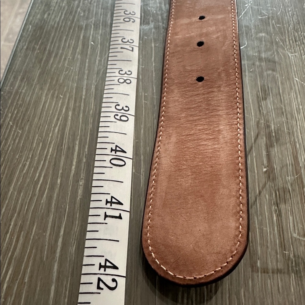 Authentic Gucci Guccisima Belt - Picture 7 of 7